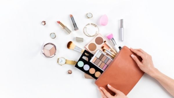 Anniversary Gifts for Her Gift Idea 12: New Makeup Bag