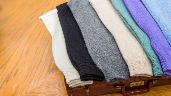 Anniversary Gifts for Her Gift Idea 18: Cashmere Sweater