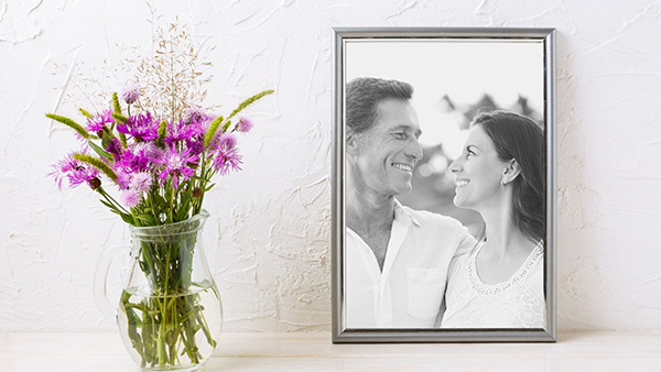 10-Year Anniversary Gift Idea 5: Aluminum Picture Frames